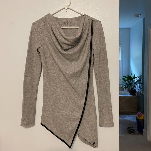 MNY Sweaters - MNY  - Marc New York Performance -Sweater, size S, Gray color, long sleeve